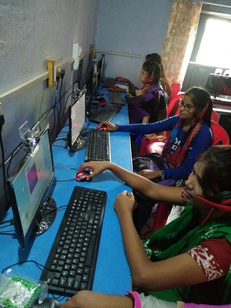 Computer training for adolescent girls